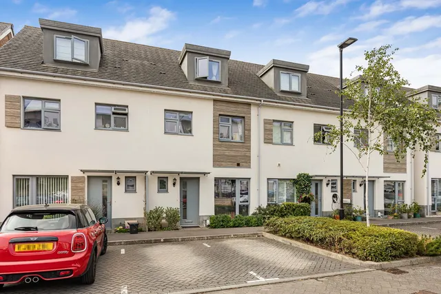 Auriol Way, Maidenhead, SL6 1GF, photo 1