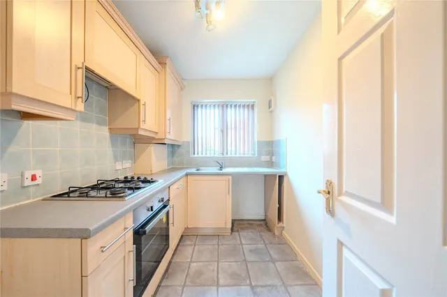 Windsor Court, Bramley, LS13, photo 2