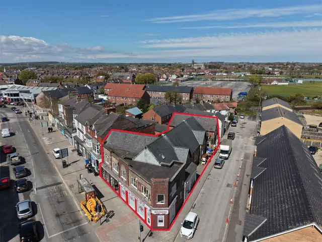 Quay Road, Bridlington, photo 1
