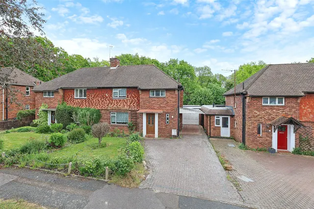 Chestnut Copse, Hurst Green, RH8, photo 1