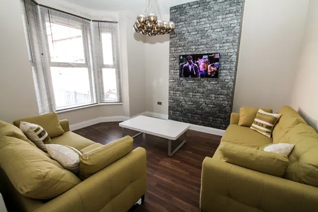 Carberry Road, Hyde Park, LS6, photo 2