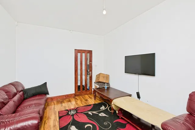 St. Thomas Road, Derby, DE23, photo 3
