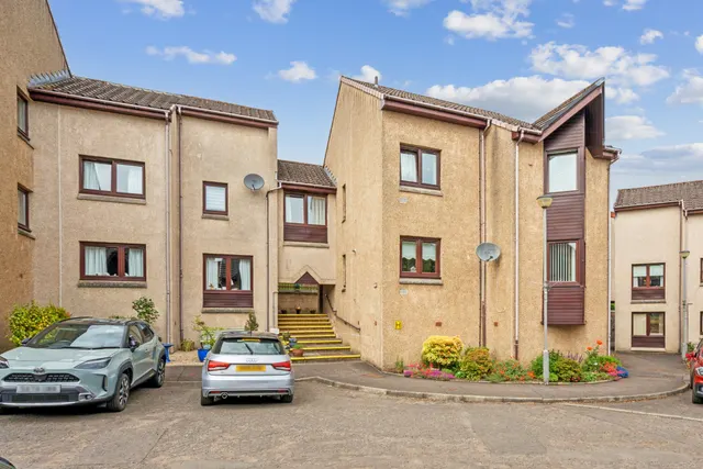 John R Gray Road, Dunblane, FK15, photo 1