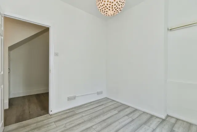 Hare Street, London, SE18, photo 3