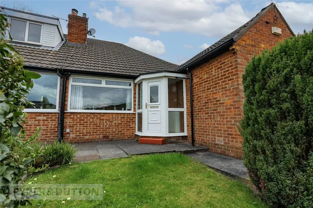 Regent Drive, Mossley, OL5, photo 1