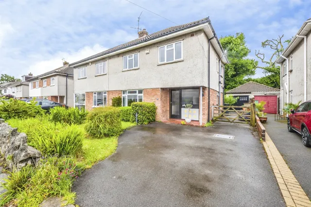 Rookwood Close, Cardiff, photo 1
