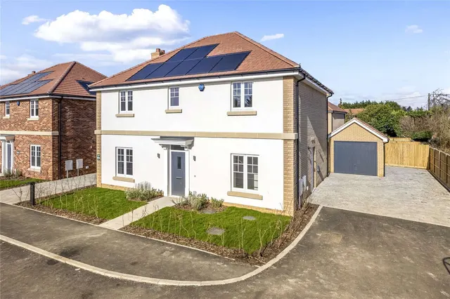 Photo 3 — Muir Lane, Rosemary Lane, Egham, Surrey, TW20 8PT