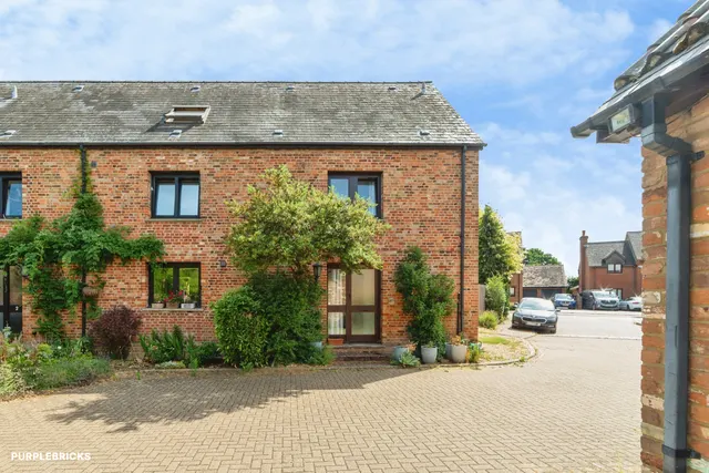 Clare Court, Sandy, SG19, photo 3