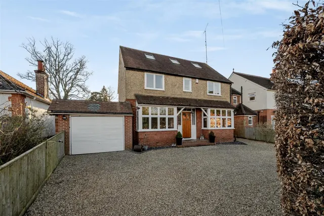 Peppard Road, Sonning Common, photo 1