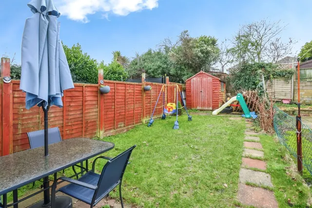 Draycott Road, Bournemouth, BH10, photo 2