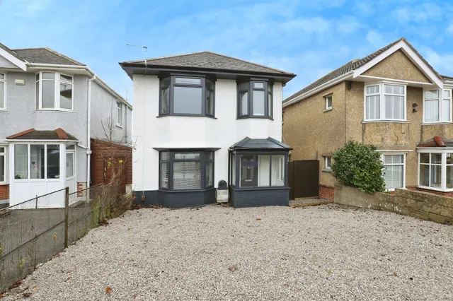 Herbert Avenue, Poole, BH12, photo 1