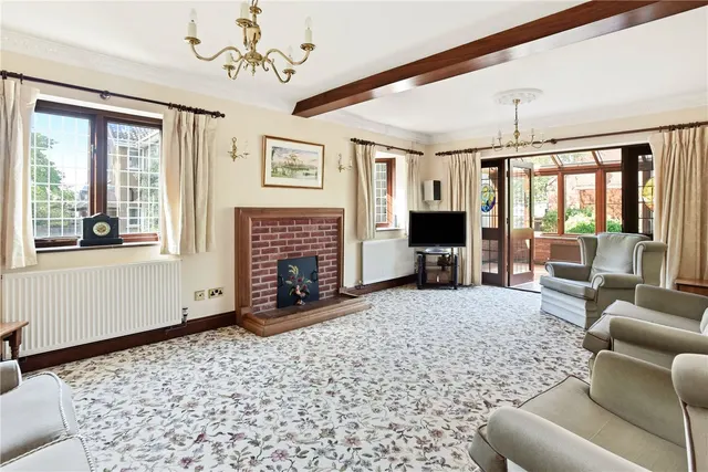 Avenue Road, Stratford-upon-Avon, CV37, photo 2