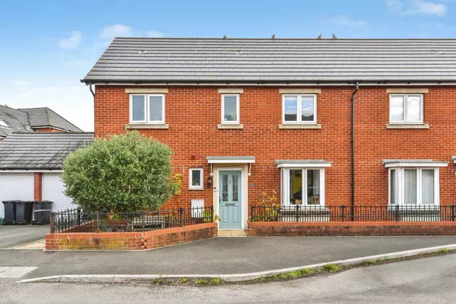 Garston Road, Frome, BA11, photo 1