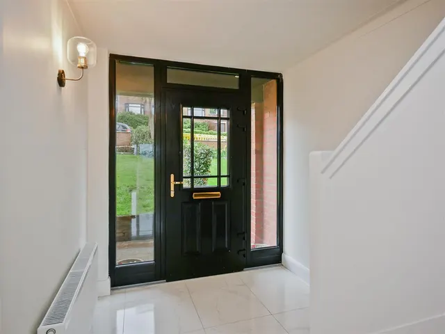Upper Knockbreda Road, Belfast, BT6, photo 3