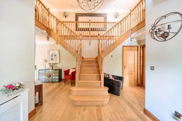 Beech Drive, Kingswood, KT20, photo 2