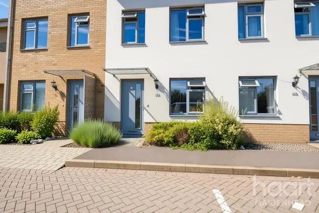 Quintin Close, Maidenhead, SL6, photo 2