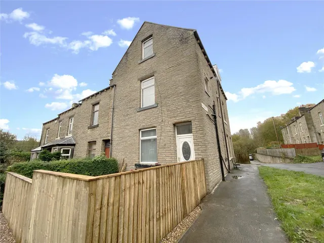 North View Street, Keighley, photo 1