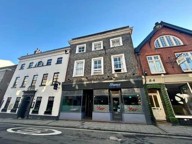 High Street, Lewes, photo 1