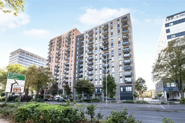 Victoria Avenue, Southend-on-Sea, SS2, photo 1