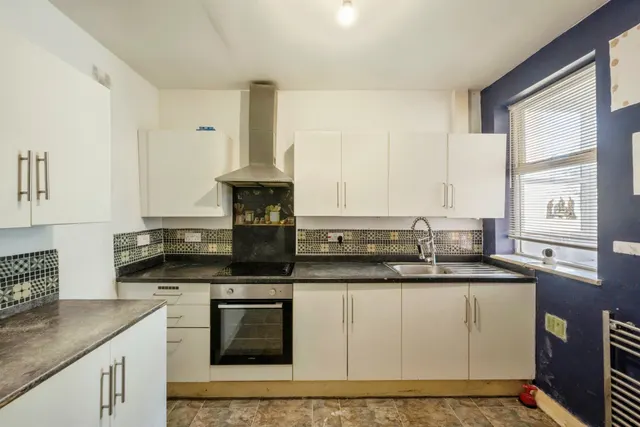 Co-Operative Street, Goldthorpe, S63, photo 3