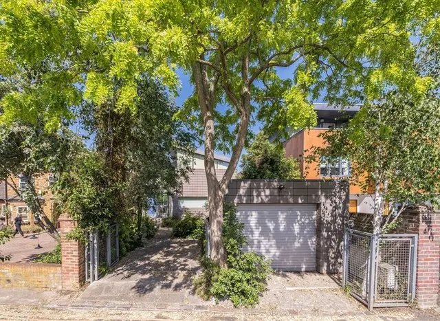 Mountfield Road, Ealing, W5, photo 1