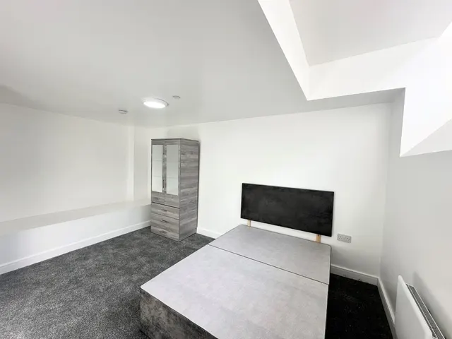 Castle Edge, Nottingham, NG7, photo 3