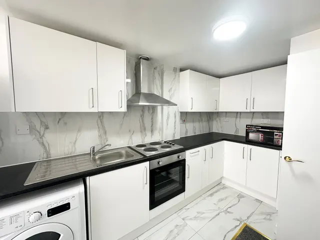 Castle Edge, Nottingham, NG7, photo 1