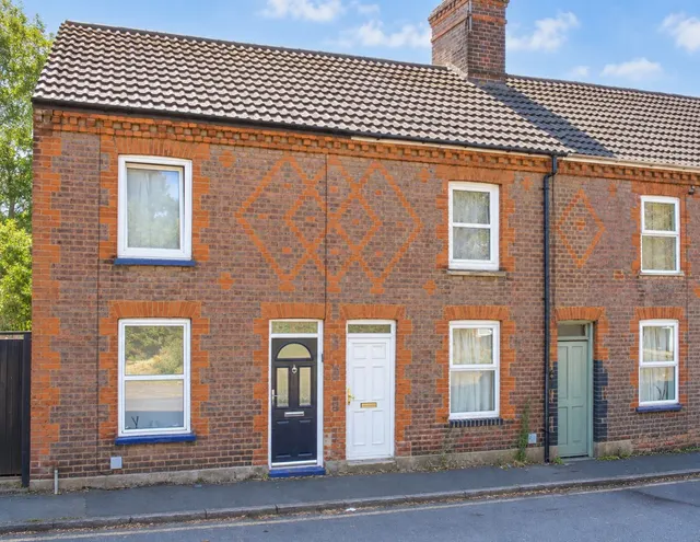 St Andrews Street, Leighton Buzzard, LU7, photo 1