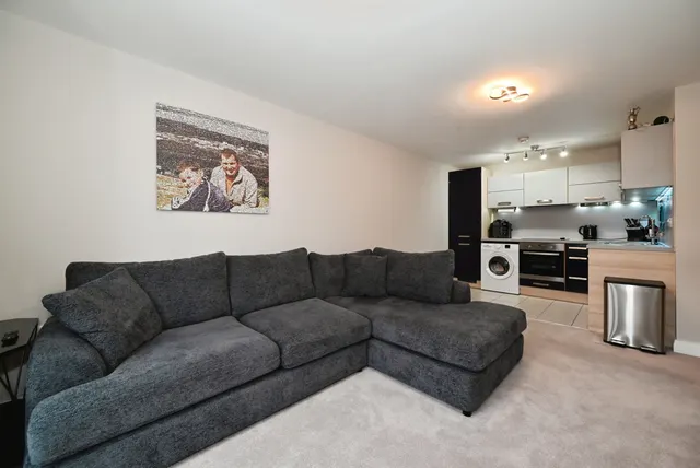 Ashville Way, Wokingham, RG41, photo 3