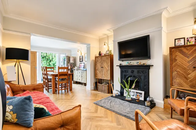Elmsleigh Drive, Leigh-on-sea, SS9, photo 3