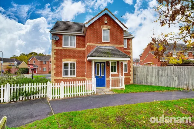 Swan Drive, Droitwich, Worcestershire, WR9 8WA, photo 1