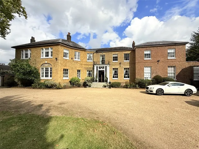 Hadley Green Road, Barnet, Hertfordshire, EN5 5PY, photo 1
