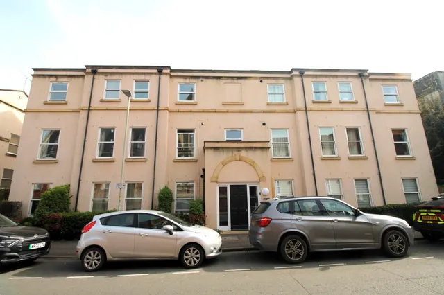 Dunalley Street, Cheltenham, GL50, photo 1