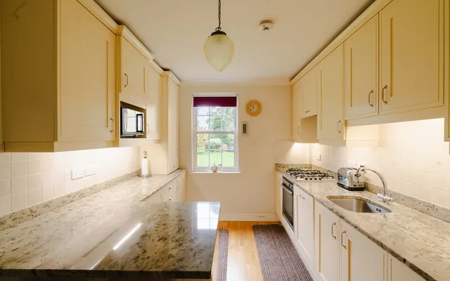 Cedar Hall, Frenchay, BS16, photo 3