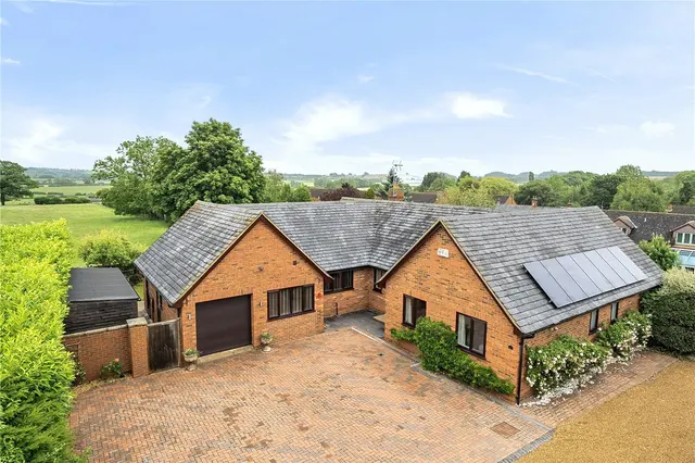 Wadd Close Lane, Whilton, NN11, photo 1