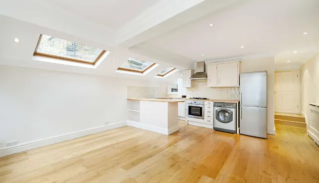 Photo 3 — Furness Road, Fulham, SW6