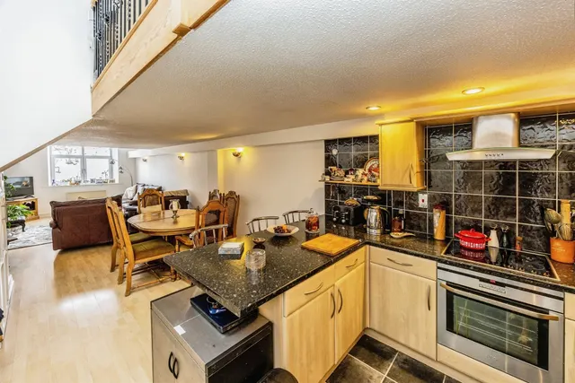 Rishworth Mill Lane, Rishworth, HX6, photo 2