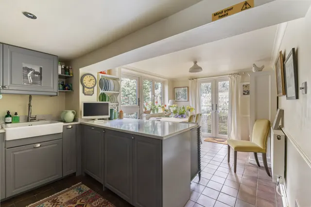 Photo 3 — 45 Silwood Road, Ascot, SL5