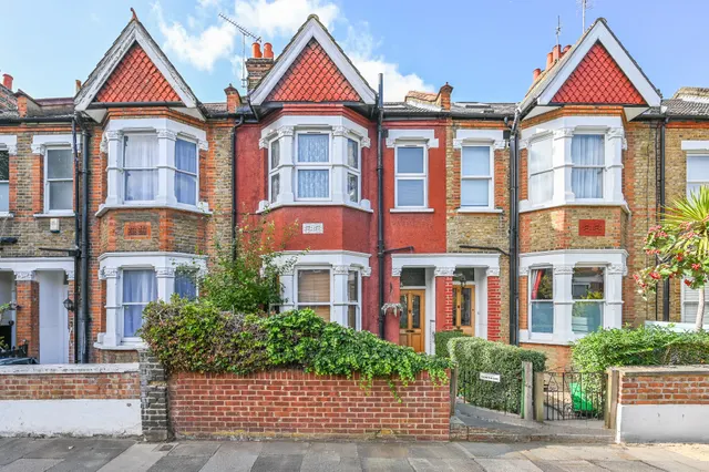 Hanwell, W7, photo 1