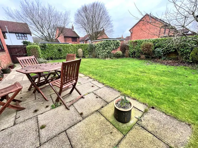 Photo 3 — Redgates, Walkington, Beverley