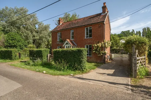 Ludwells Lane, Waltham Chase, SO32, photo 1
