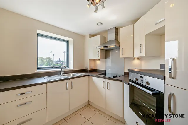 Keeper Close, Taunton, TA1, photo 2