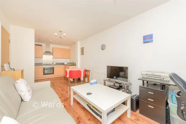 Park Lane, Greenhithe, DA9, photo 2