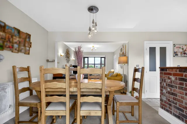 Coopers Close, Ackworth, WF7, photo 3