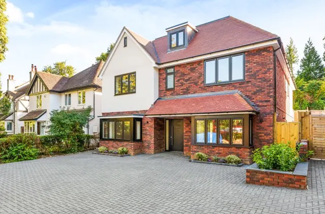 Foxley Lane, Purley CR8 3EH, photo 1