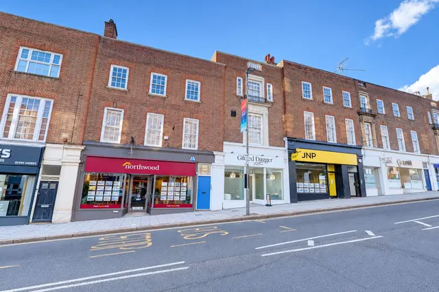 Crendon Street, High Wycombe, HP13, photo 1