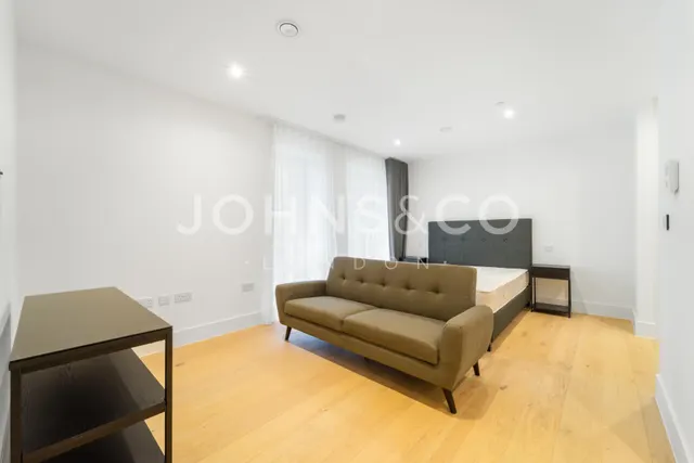 flat, Verdo, Kew Bridge, TW8