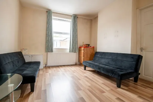 Grant Road, Wellingborough, NN8, photo 2