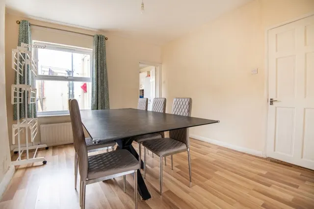 Grant Road, Wellingborough, NN8, photo 3