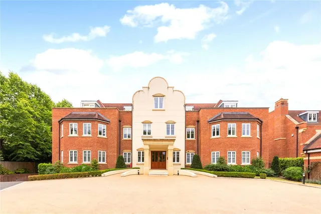 Lady Margaret Road, Sunningdale, Berkshire, SL5 9QH, photo 1